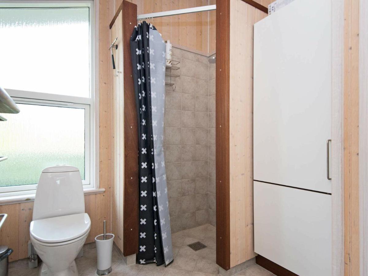 6 Person Holiday Home In 에벨토프트 외부 사진
